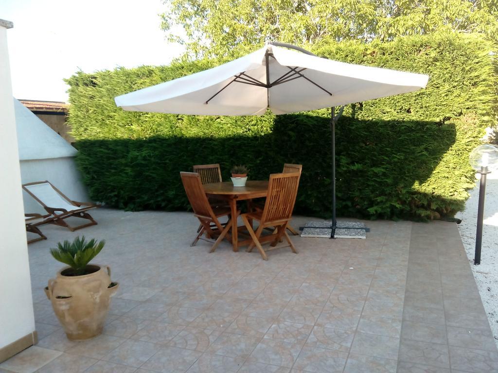 Trulli Sarmenzanello Apartment Noci Exterior foto